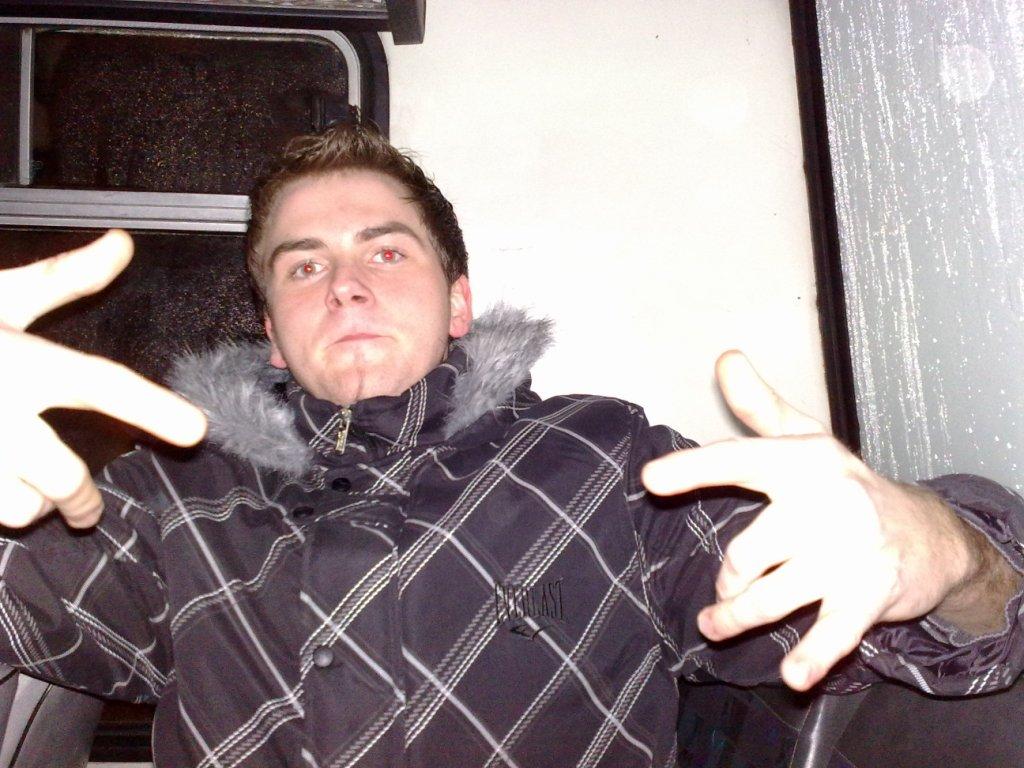 26122008698.jpg